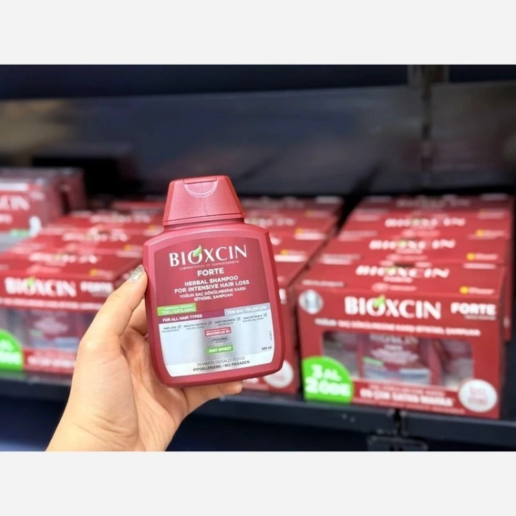 شامپو ضد ریزش مو بیوکسین قرمز فورت (Bioxcin Forte Red) مناسب ریزش های شدید حجم 300 میل