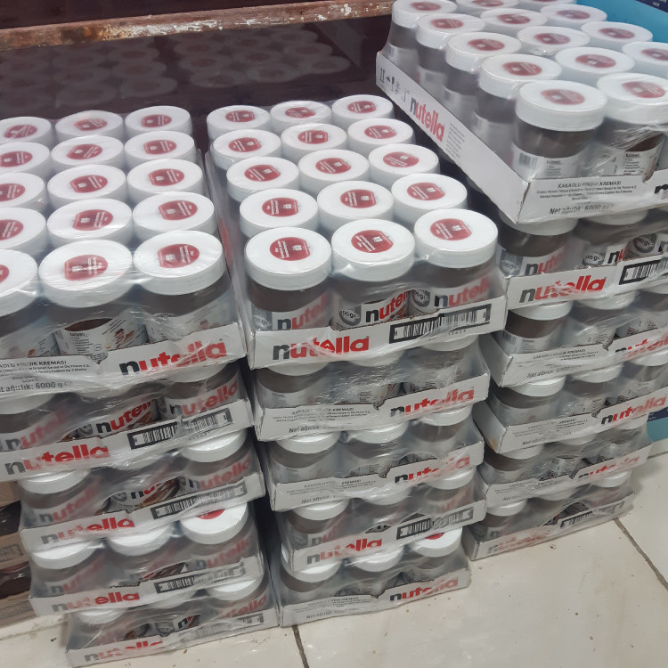 شکلات صبحانه نوتلا 750 گرمی اصل ترکیه با تاریخ مصرف بالا و ارسال از مرز شکلاتیک ترکیه